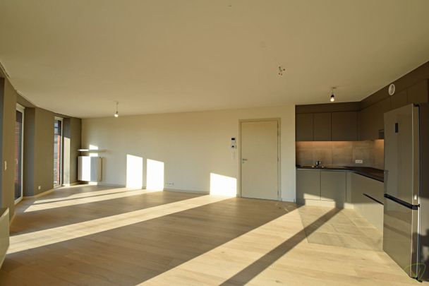 Zonnig gelijkvloers appartement te huur met centrale ligging! - Foto 1