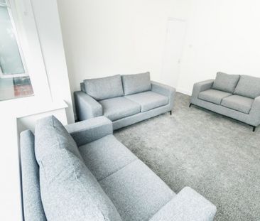 Winston Gardens, Headingley, Leeds - Photo 2