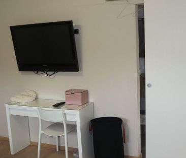 Villa te huur in Kortrijk-Dutsel voor € 1.780 met 4 slaapkamers - Photo 5