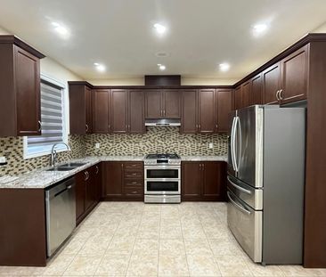 For Lease - 51 Dawes Road, Brampton, Ontario - Photo 1