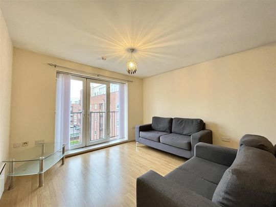 2 bedroom apartment to rent - Photo 1