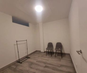 Mollet Del Vallès - Photo 3