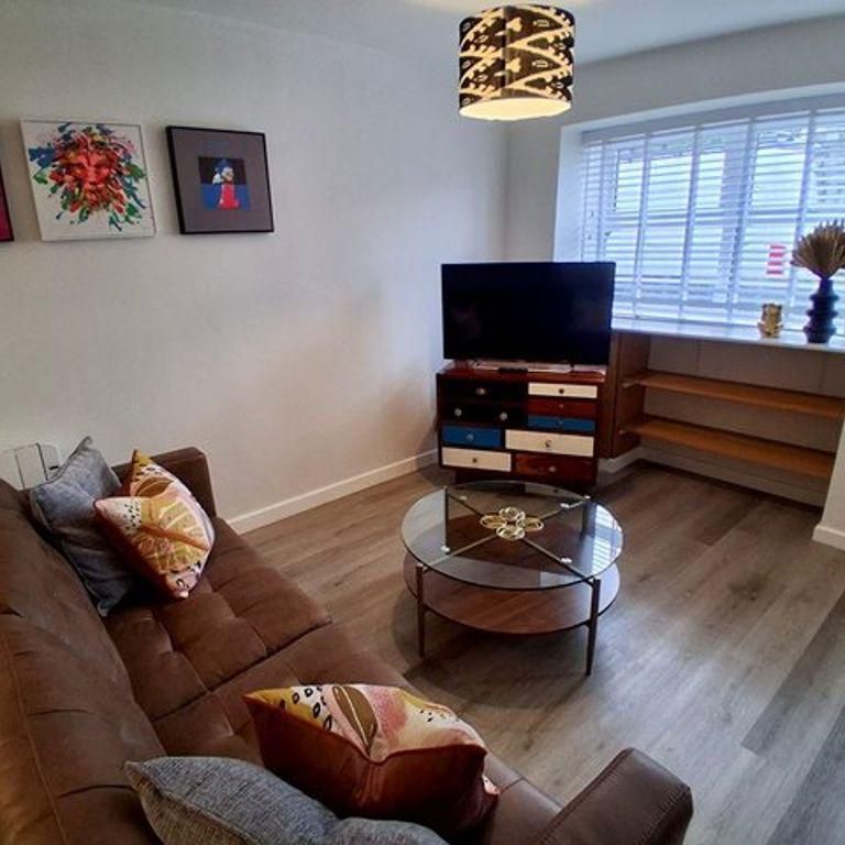 1 bedroom cottage to rent - Photo 1