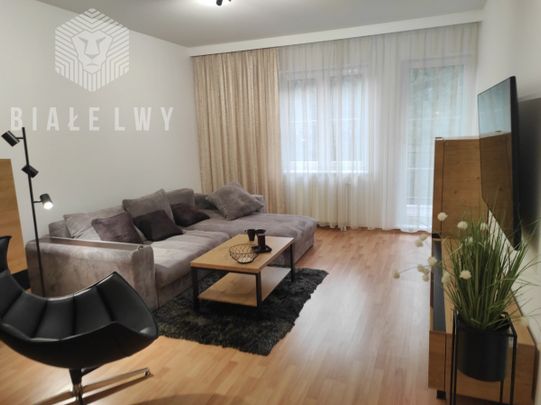 Mieszkanie do Wynajęcia Marki 2 pokoje 78 m2 - Фото 1