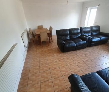 7 bedroom house to rent - Photo 2