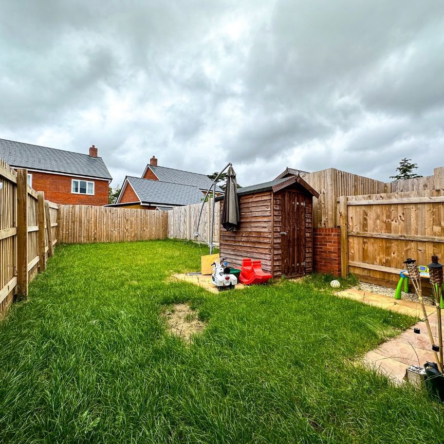 Ashmeads Close, Taunton, Somerset, - Photo 1