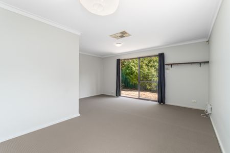 1/156 Gwenyfred Road, Kensington WA 6151 - House For Rent - $650 | Domain - Photo 3