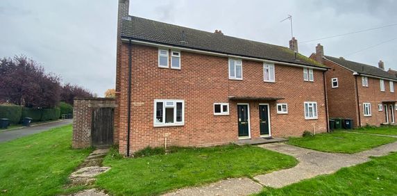 3 bedroom detached house to rent - Photo 2