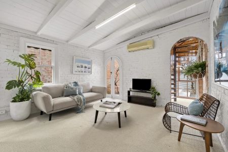 Victorian Class with Scale & Scope - Photo 3