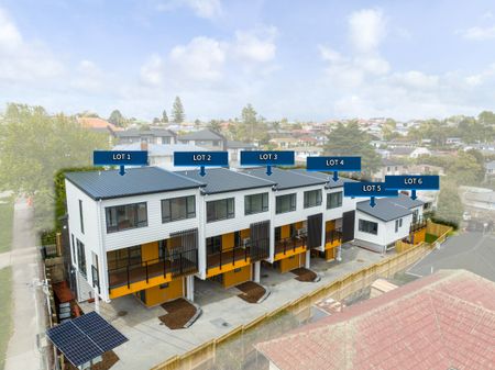 3 Bedrooms on Roseville St - Photo 5