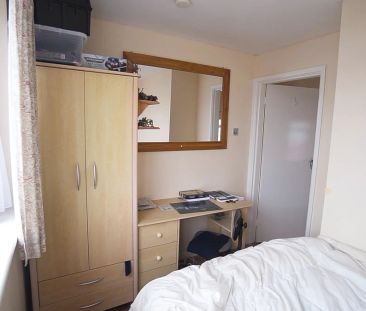 To Rent Comley Road, Moordown, Bournemouth, BH9 £1,700 pcm Tenancy ... - Photo 3