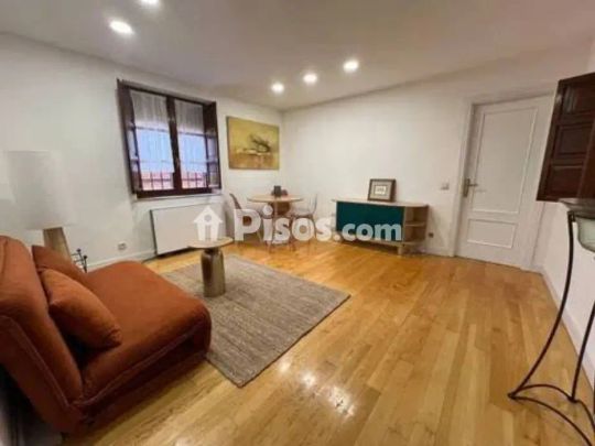 Piso en alquiler en Universidad - Photo 1