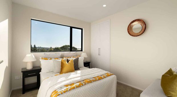 4 Bed House - 2 WEEKS RENT FREE START BY 20TH OCT - Photo 1