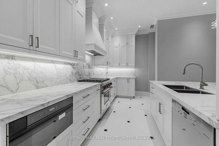 1166 Bay St PH1, ON, CA, Toronto - Photo 4