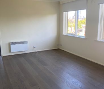 9/229 Williams Road, South Yarra VIC 3141 - Apartment For Rent | Do... - Photo 4