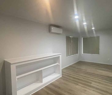 Fully renovated single level 4 Bedroom home - Photo 1