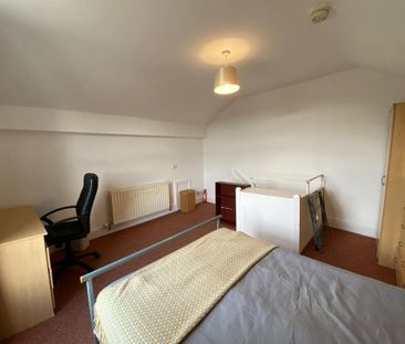 4 bedroom house share to rent - Photo 3