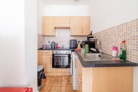 Franciscan Way, Ipswich, IP1 - Photo 3