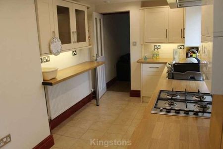 Treharris Street, Roath, Cardiff, CF24 - Photo 4