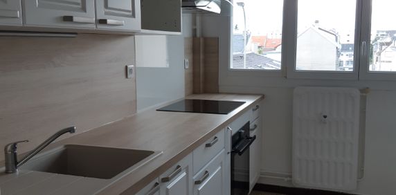 Appartement à louer - REIMS- ST MARCEAUX - Photo 2