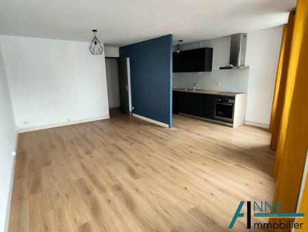 Location Appartement 3 pièces 84m² CHALON SUR SAONE 71100 - Photo 3
