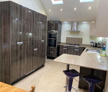 Room in a Shared Flat, Western Elms Avenue, RG30 - Photo 4