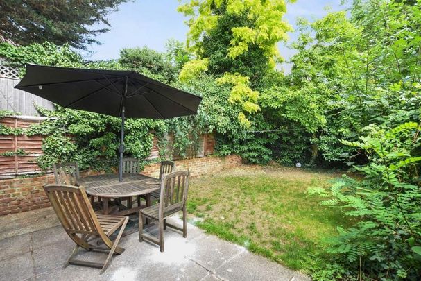 4 bedroom house to rent - Photo 1