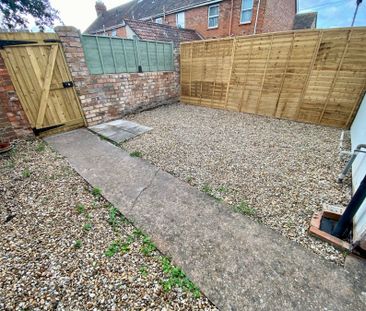 Cheddon Road, Taunton, Somerset - Photo 2