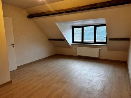 Volledige vernieuwde woning met 3 slpks - Foto 4