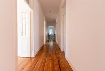 Apartamento T4 em Lisboa