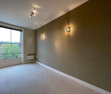 Montpellier Terrace, Scarborough, YO11 - Photo 4