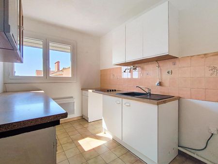Location Appartement 3 pièces 62m² PERPIGNAN 66000 - Photo 3