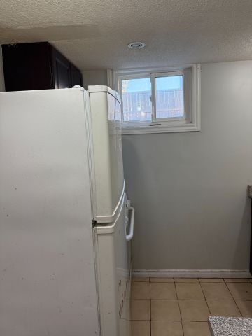 For Lease - 7147 Harwick Drive Unit# bsmt, Mississauga, Ontario - Photo 2