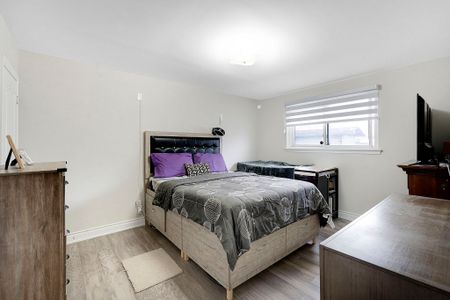 For Lease - 51 Glebe Crescent, Brampton, Ontario - Photo 5