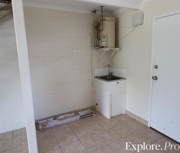 1 Bedroom Unit in Convenient Location - Photo 1