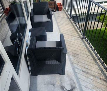 3 pièces - Meublé - 66,61 m² - 3ème étage - Colocation non autorisée - Photo 3