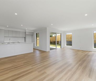 Brand New Home In Alford Grove Estate - Photo 2