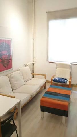 Calle de Ferraz, Madrid, Community of Madrid 28008 - Photo 2