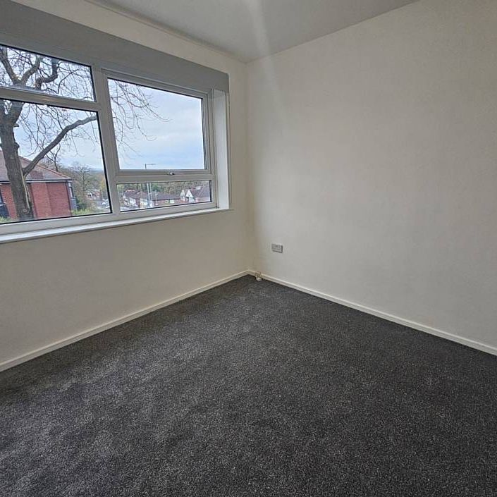 Flat 4 Hilltop Court, Brooklands Road, Crumpsall - Photo 1