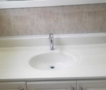 For Lease - 18 Stoney Creek Drive Unit# Lower, Toronto, Ontario - Photo 2