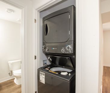 All Inclusive 1 Bedroom Lower Unit in Welland!! - Photo 4