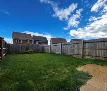 2 bedroom semi-detached house to rent - Photo 2