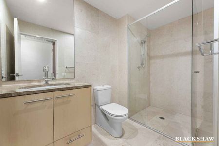 Three bedroom in Pearl Apartments - Photo 5