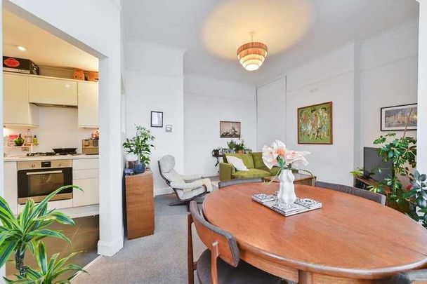 Highbury New Park, Highbury, N5 - Photo 1