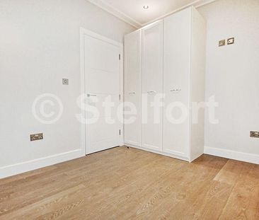 3 bedroom flat to rent - Photo 2