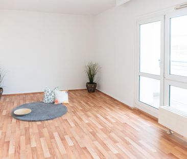 Direkt im Zentrum gelegene 2-Raum-Wohnung mit Balkon - Photo 1