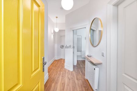 Apartment to rent in Cork, Tivoli - Photo 2