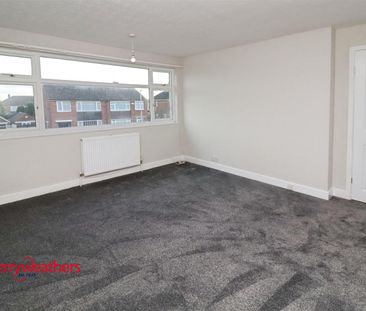 3 bed semi-detached house to rent in Weetwood Road, Rotherham, S60 - Photo 2