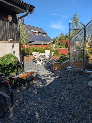 Vivelvägen, Åkersberga - Photo 1