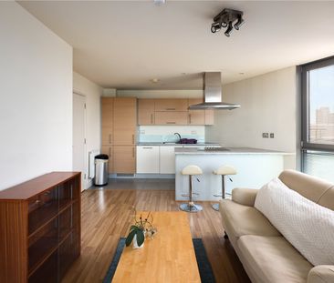 George Hudson Tower, E15 - Photo 3